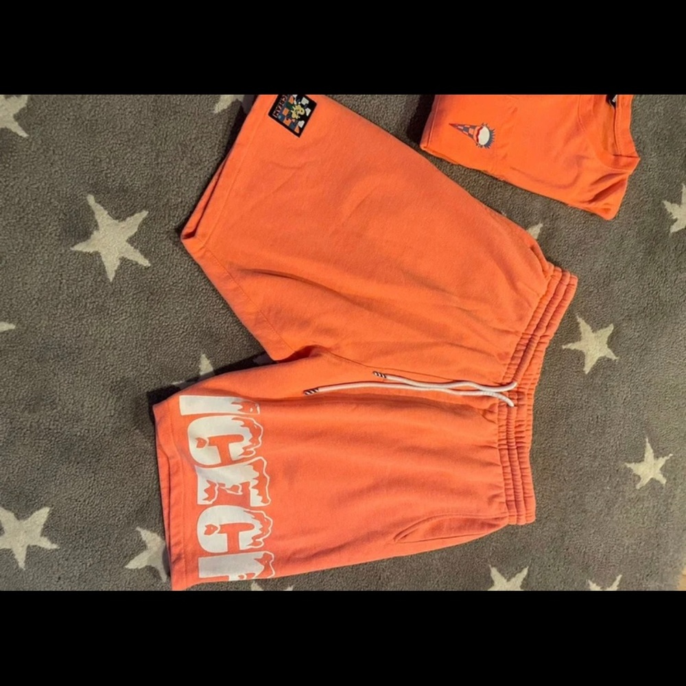 Authentic ice cream shorts and shirt size large